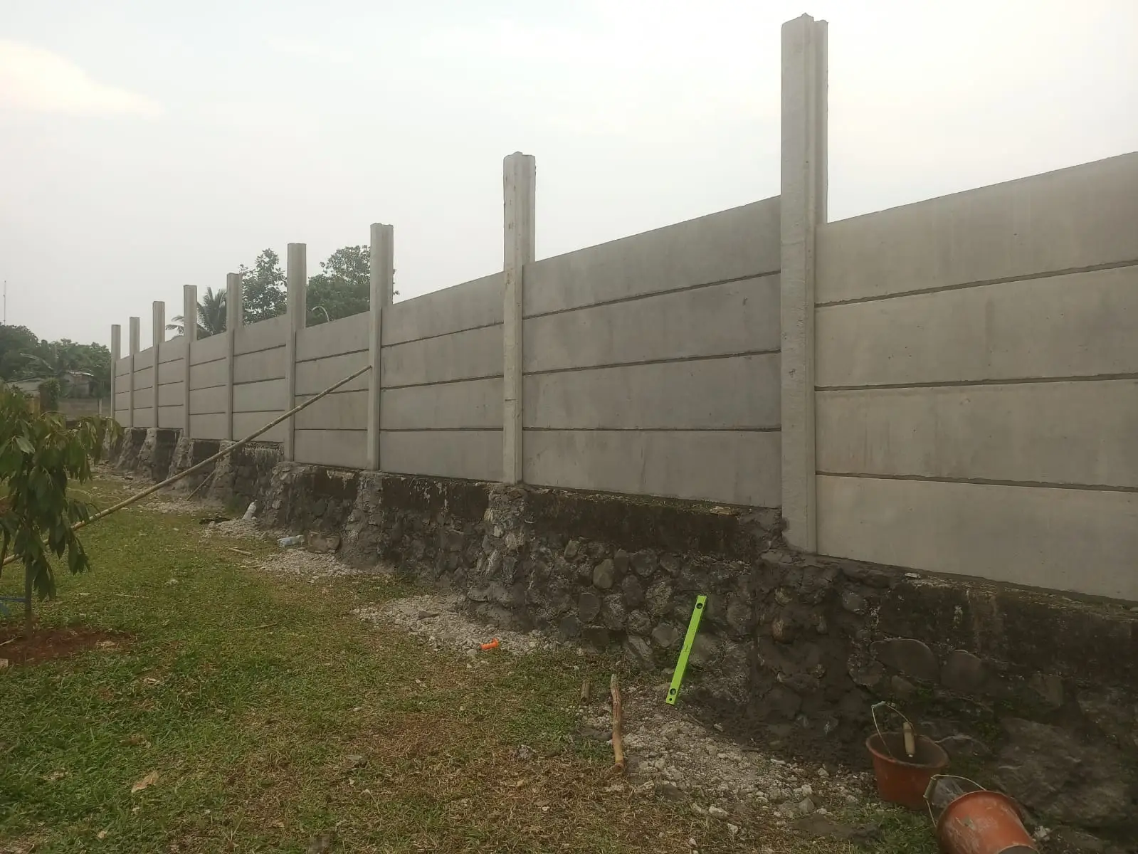 Berapa Minimal Kedalaman Pondasi