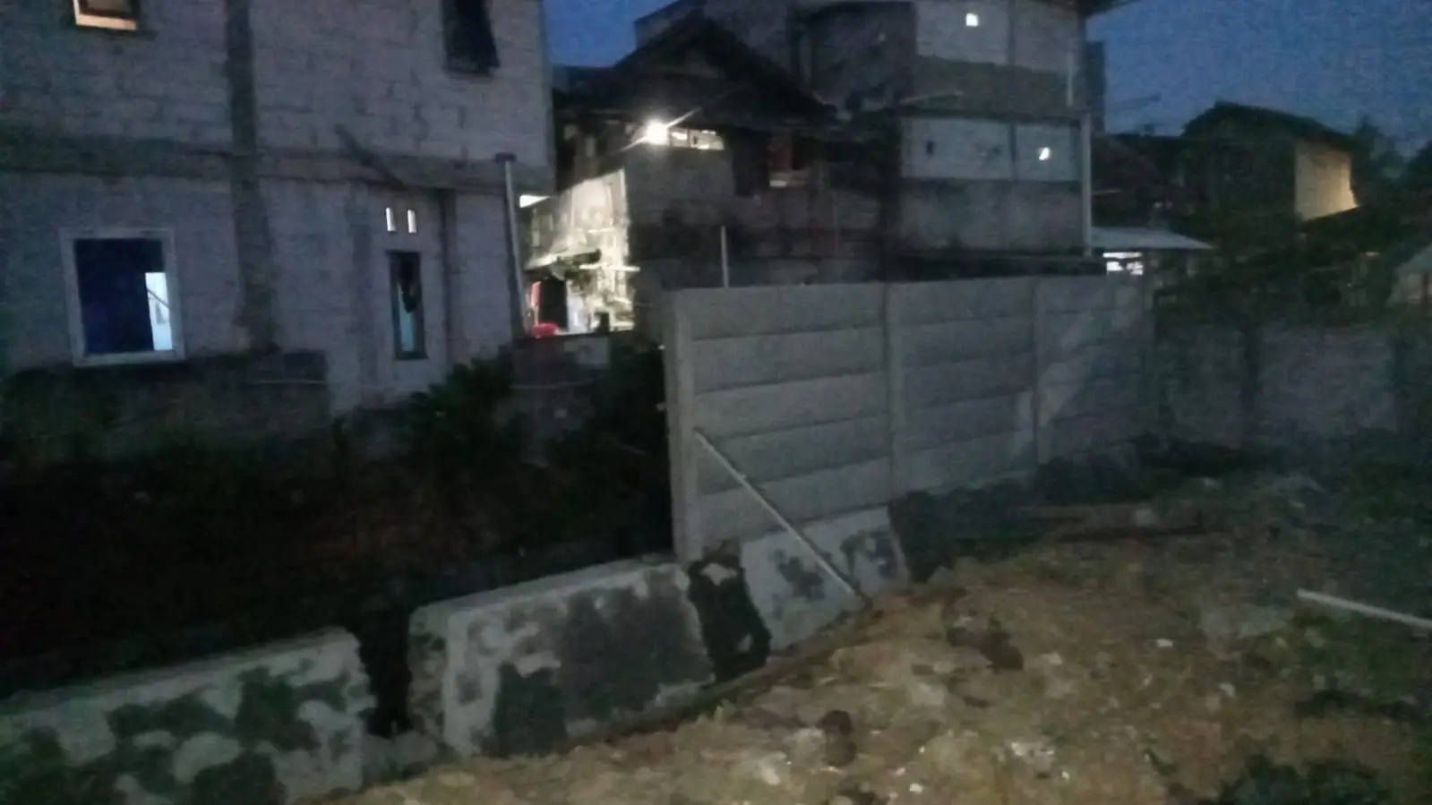 Jenis Tiang Pagar Beton