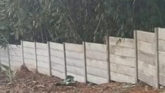 pagar panel beton precast untuk pabrik